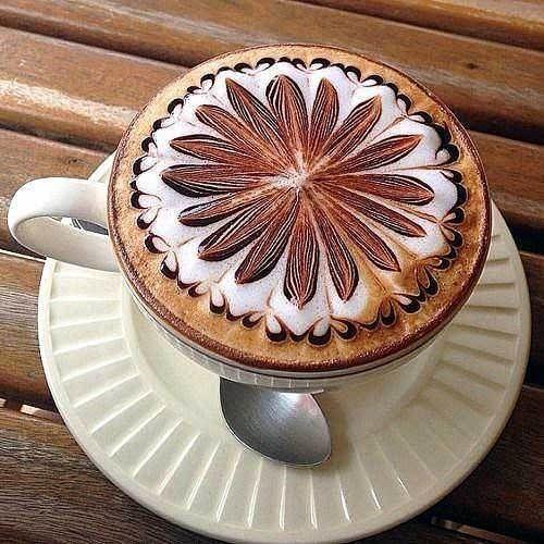 Virág a kávén Virág a kávén