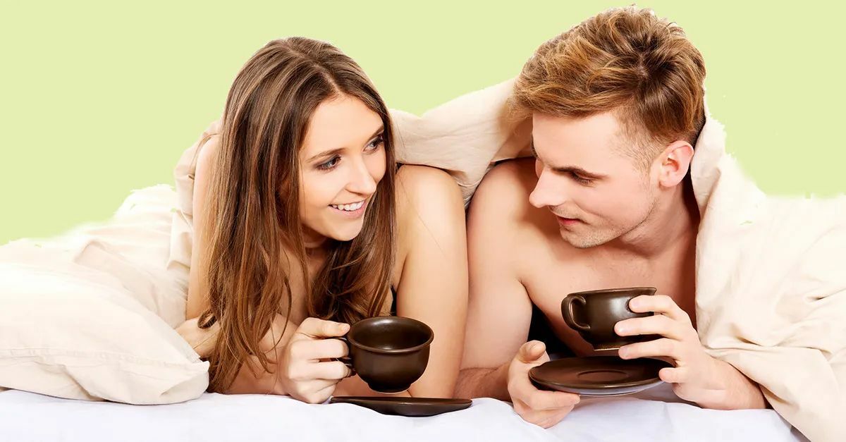 hogy a kávé hogyan befolyásolja az erekciót)