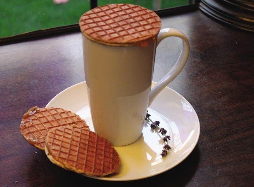 Ropogtatnivaló finom holland keksz a jevever kávé mellé Ropogtatnivaló finom holland keksz a jevever kávé mellé