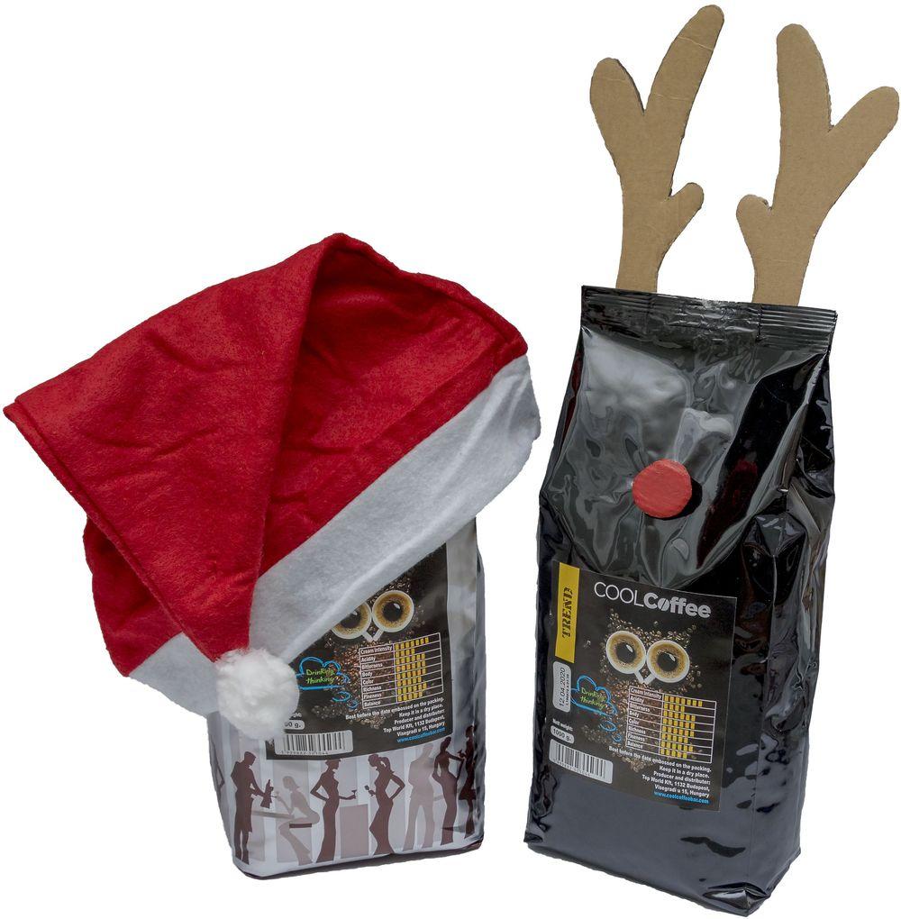 Feldíszítve a kávékínálatot vártuk a Mikulás érkezését Feldíszítve a kávékínálatot vártuk a Mikulás érkezését