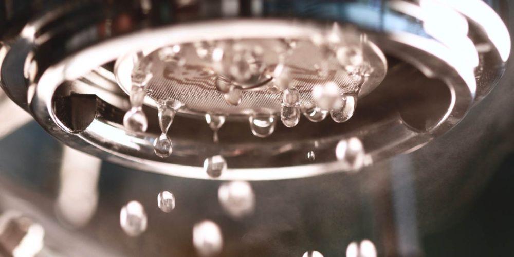 A főzőfej tisztítása A főzőfej tisztítása