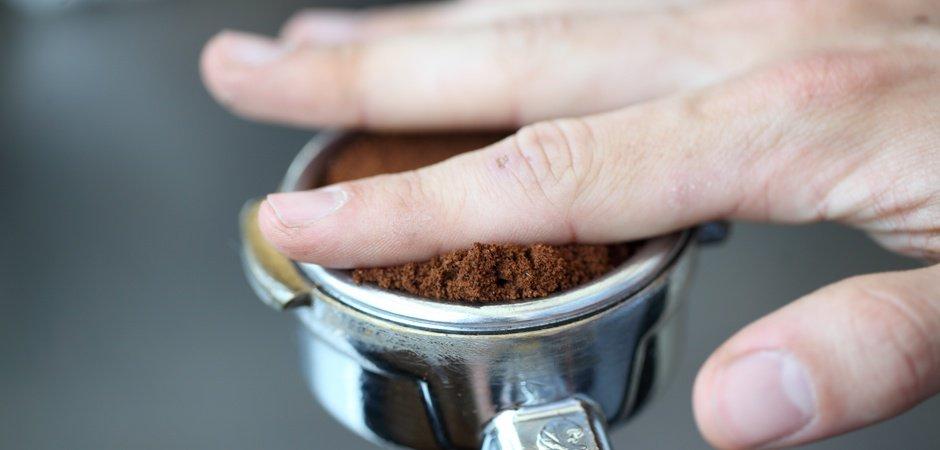 Kávé egyengetése Kávé egyengetése