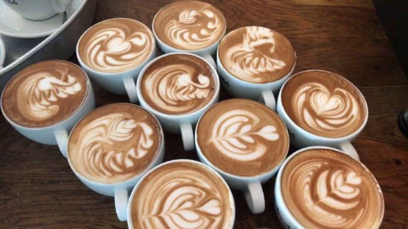 Kávékészítés mesterei - barista Kávékészítés mesterei - barista