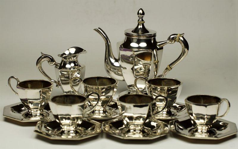 Ezüst kávéskészlet Ezüst kávéskészlet