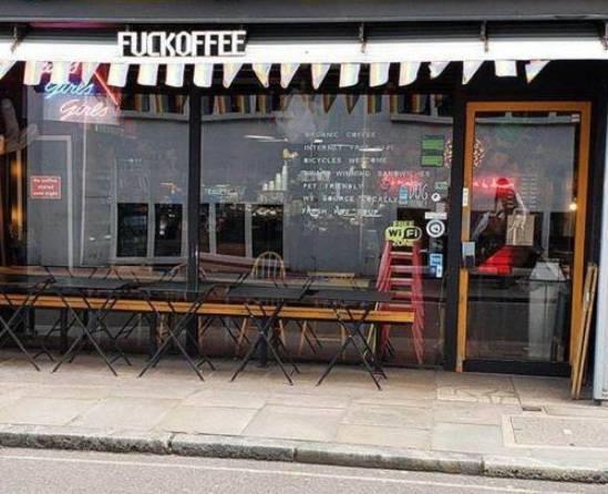 Fákofi - Fuckoffee kávézó Fákofi - Fuckoffee kávézó