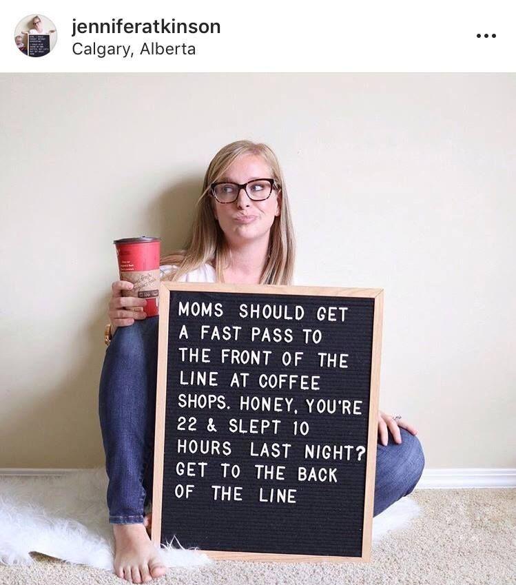 Az anyáknak ne kelljen sorban állni a kávéért! Az anyáknak ne kelljen sorban állni a kávéért!